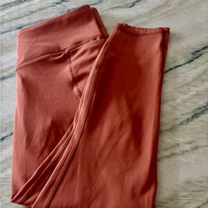 ALO Yoga Rust Leggings